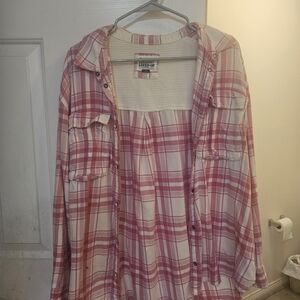American Eagle Outfitters Pink and White Plaid Shirt